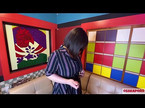 ❤️ Japanse cutie met grote tieten masturbeert met sexspeeltjes en heeft een orgasme. Ze vertelt in een interview over haar neukervaring. Enorme tieten en harig kutje die luid kreunen. Osakaporn ❤️ Fucking video at nl.hdporn24.ru